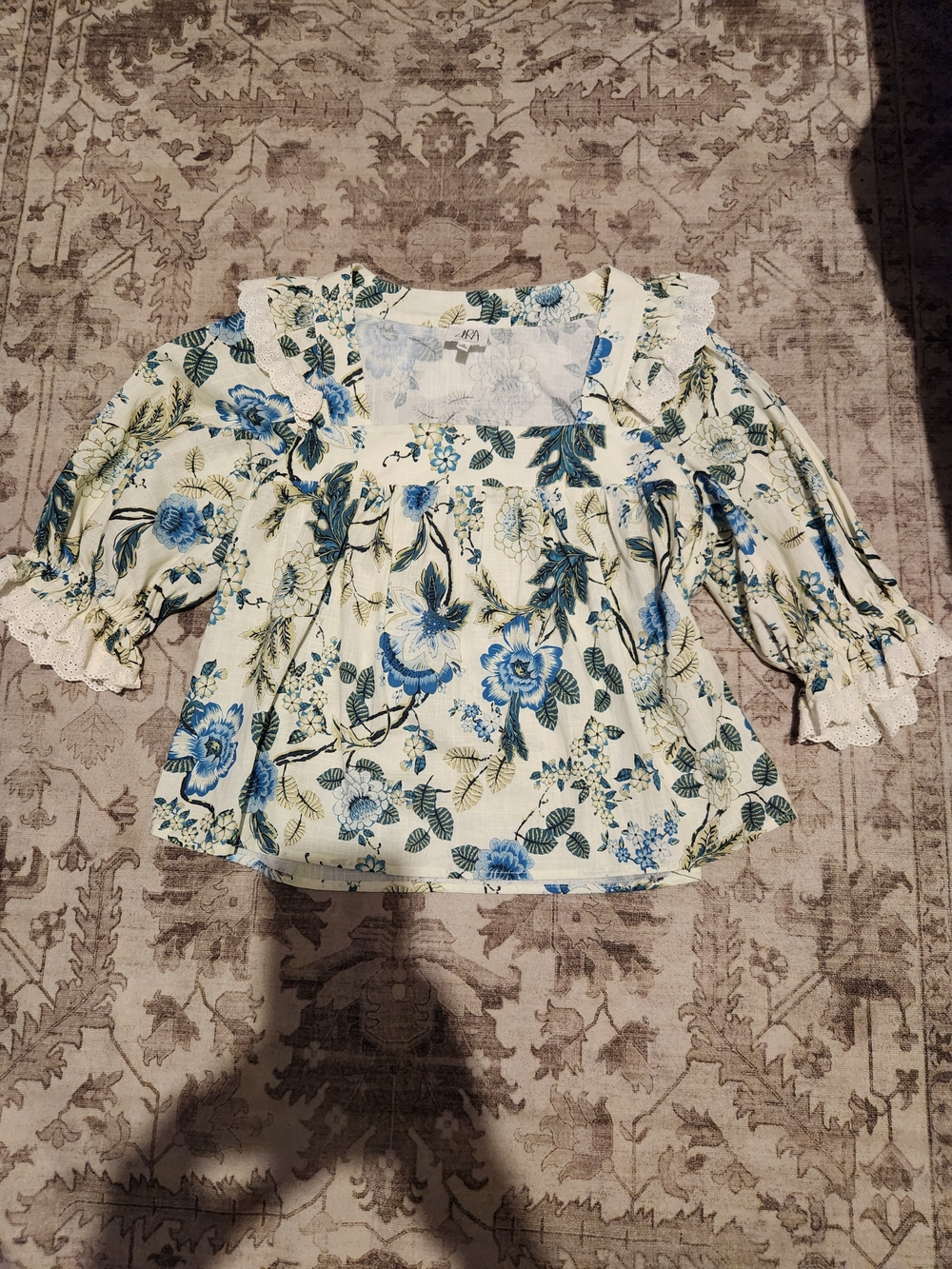 Square-Neck Floral Blouse in Cream and Blue